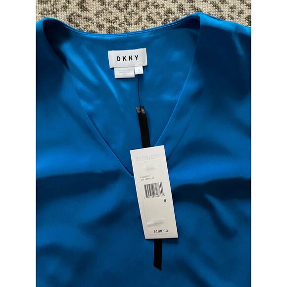 NWT~ $198~ DKNY Top Tunic Women V-neck‎ Sleeveless asymmetrical Cerulean Blue~S - Picture 4 of 4